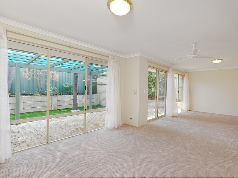 11B Searle Road, Ardross WA 6153