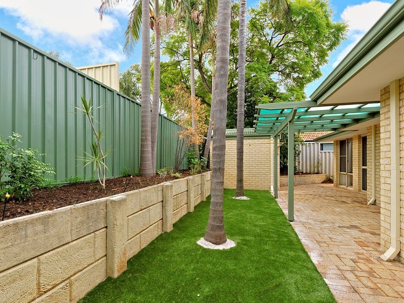 11B Searle Road, Ardross WA 6153