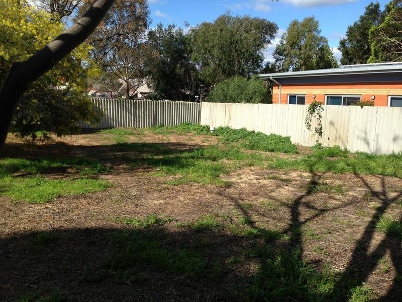 11A Nicholas Crescent, Hilton WA 6163