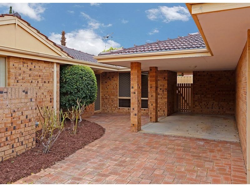 4/159 Stock Road, Attadale WA 6156