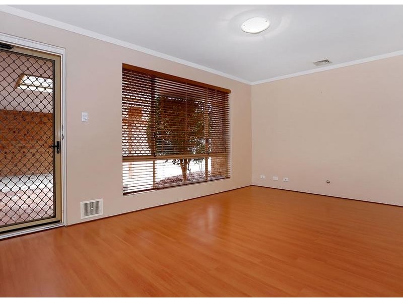 4/159 Stock Road, Attadale WA 6156