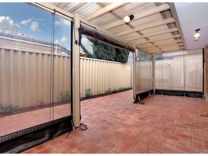 4/159 Stock Road, Attadale WA 6156