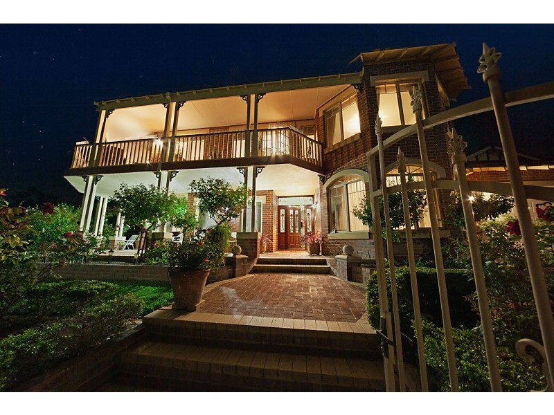 5 Linton Road, Attadale WA 6156
