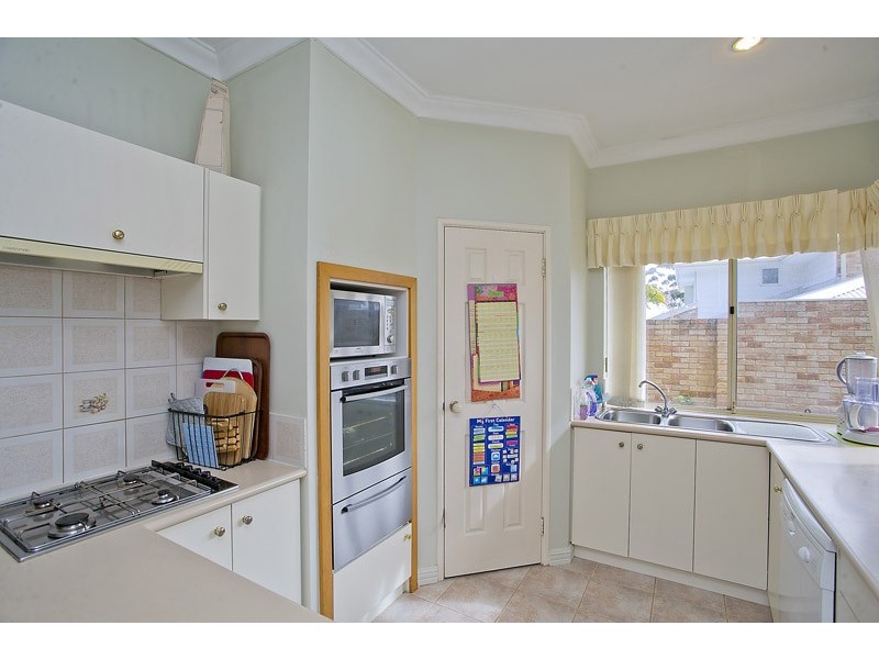 20A Norma Road, Alfred Cove WA 6154