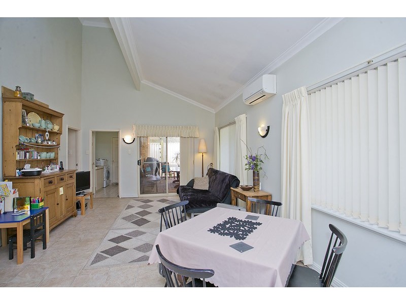 20A Norma Road, Alfred Cove WA 6154