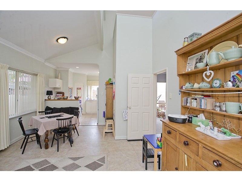 20A Norma Road, Alfred Cove WA 6154