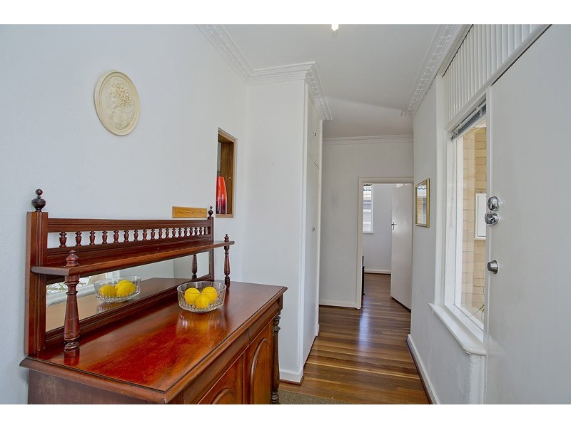 19 Fulton Street, Hamilton Hill WA 6163