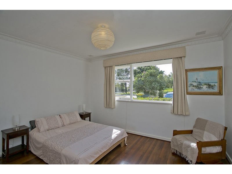 19 Fulton Street, Hamilton Hill WA 6163