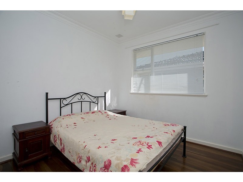 19 Fulton Street, Hamilton Hill WA 6163