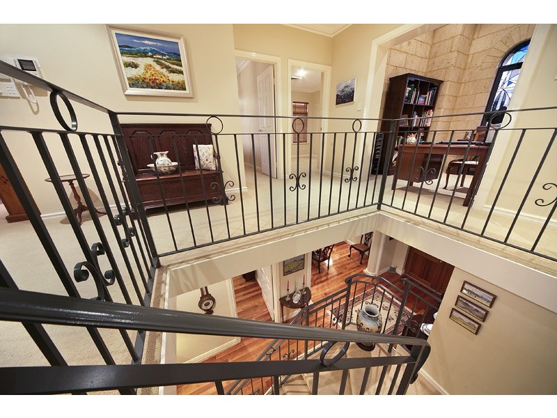 8 Pethybridge Heights, Mosman Park WA 6012