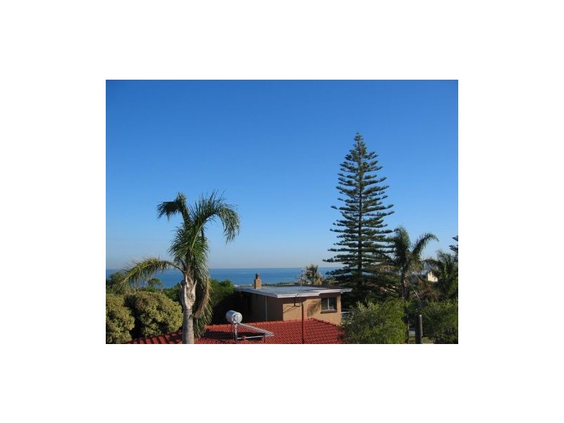 2/37B Beach Road, Coogee WA 6166