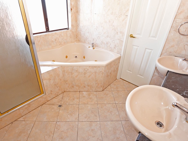 22 Maw Close, Palmyra WA 6157