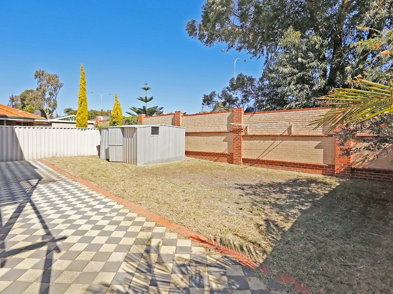 22 Maw Close, Palmyra WA 6157