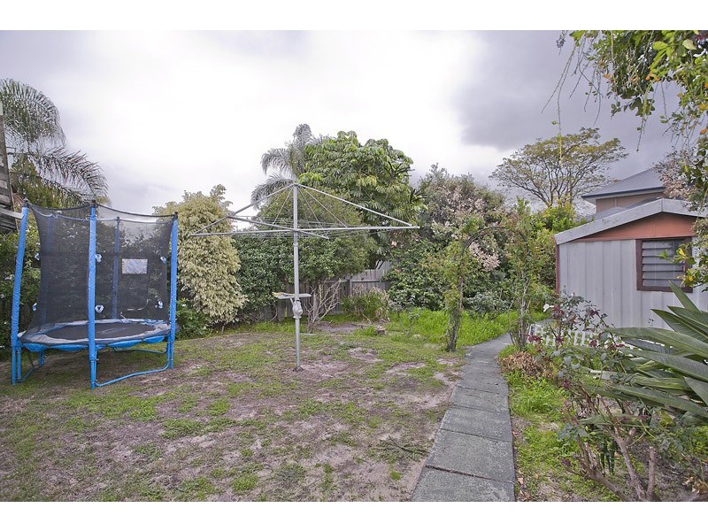 175A Kitchener Road, Alfred Cove WA 6154
