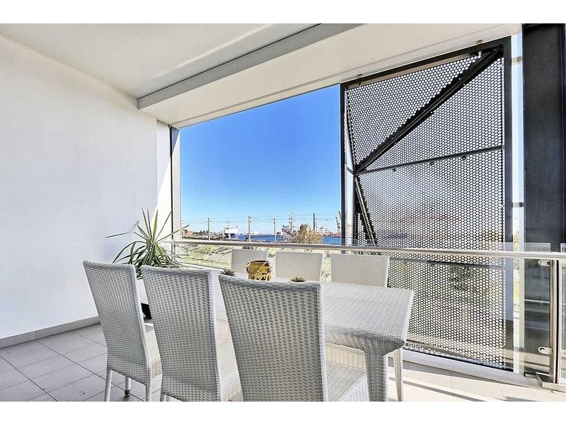 QV14, 30 Kwong Alley, North Fremantle WA 6159