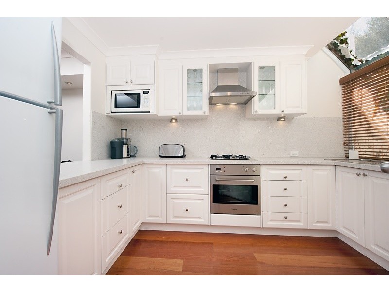 2/116 Solomon Street, Fremantle WA 6160