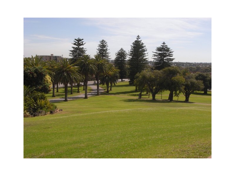 2/116 Solomon Street, Fremantle WA 6160