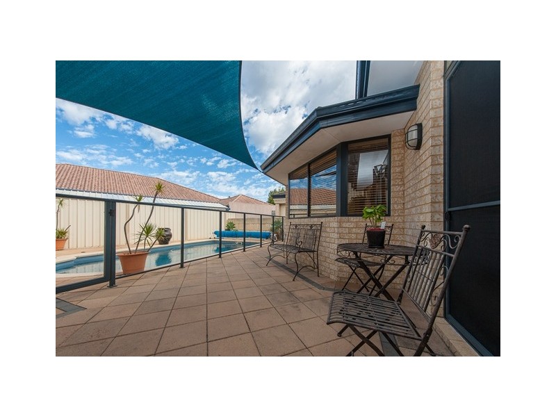 82 Peterborough Circle, North Lake WA 6163