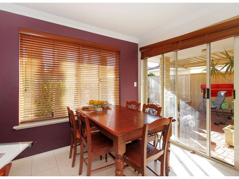 2/7 Rosa Place, Spearwood WA 6163