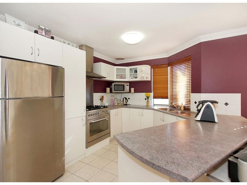 2/7 Rosa Place, Spearwood WA 6163