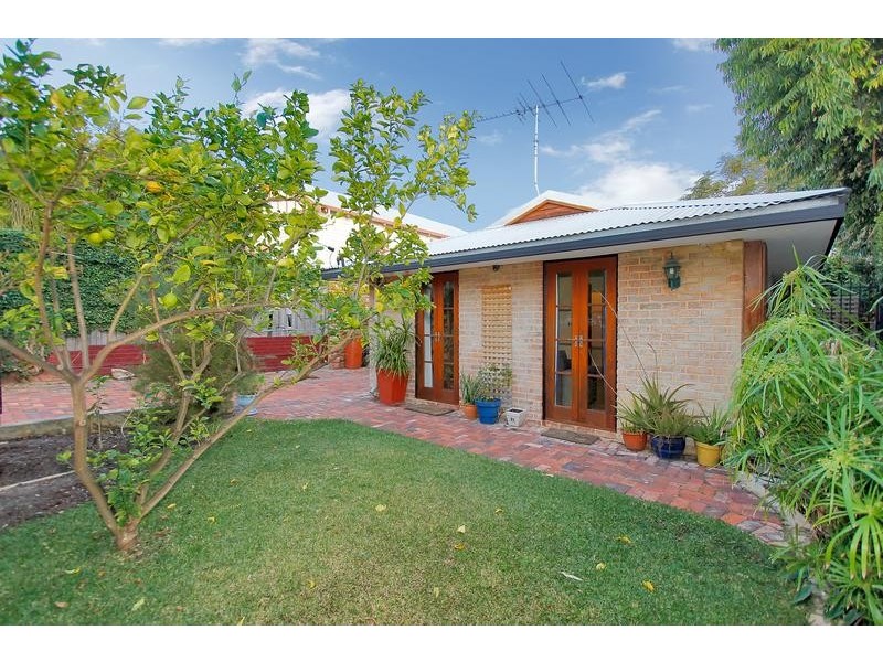 13 Scott, South Fremantle WA 6162