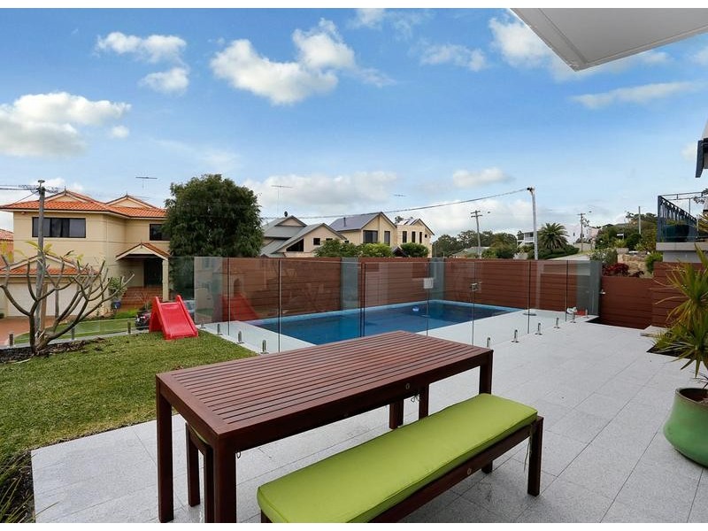 7 Reserve Street, Bicton WA 6157