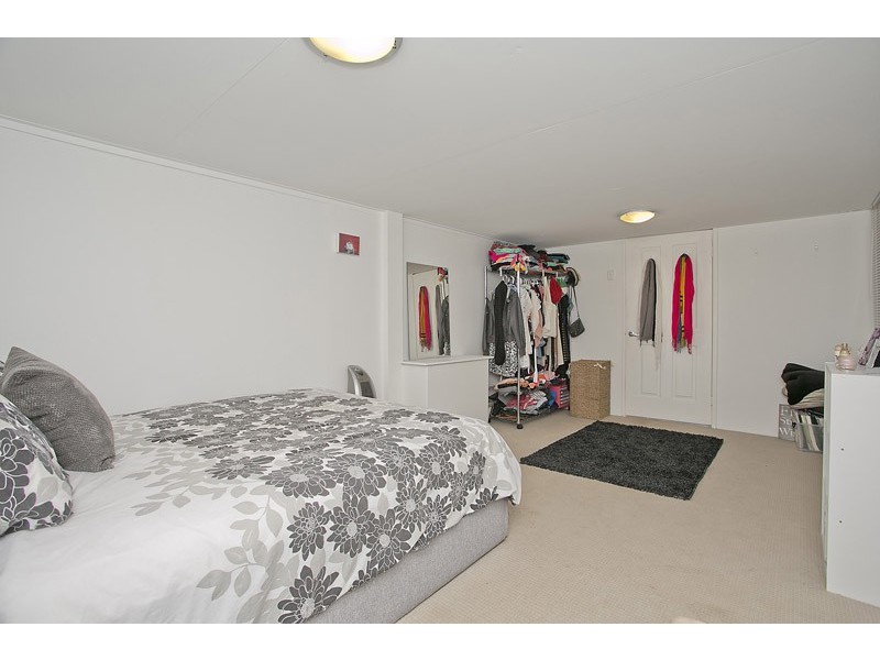 6A Malacari Court, Hamilton Hill WA 6163