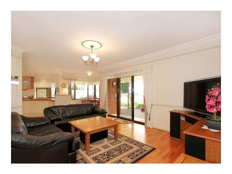 10A McCallum Crescent, Ardross WA 6153