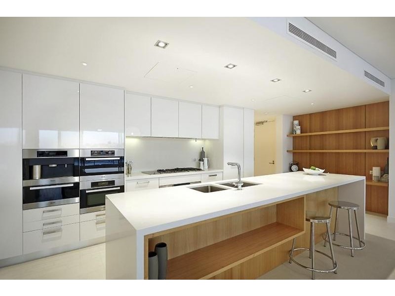 RS 8, 2 Doepel Street, North Fremantle WA 6159