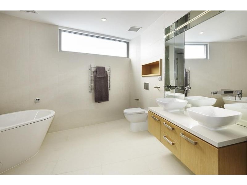 RS 8, 2 Doepel Street, North Fremantle WA 6159