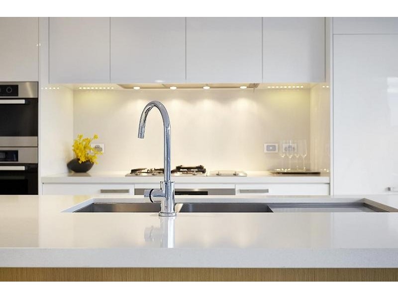 RS18, 2 Doepel Street, North Fremantle WA 6159