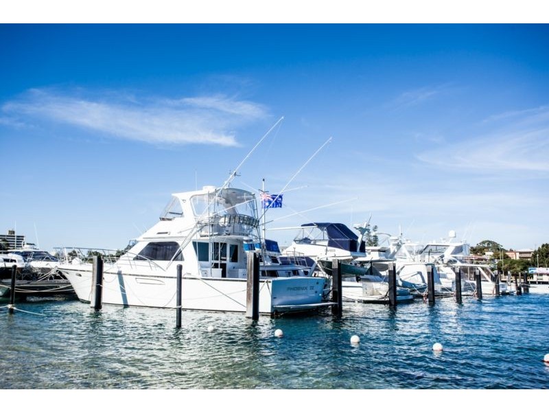 RS18, 2 Doepel Street, North Fremantle WA 6159