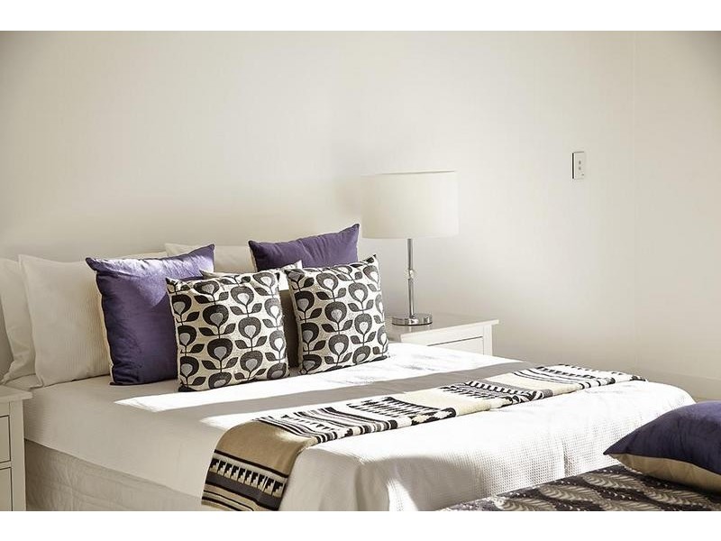 RS16, 2 Doepel Street, North Fremantle WA 6159