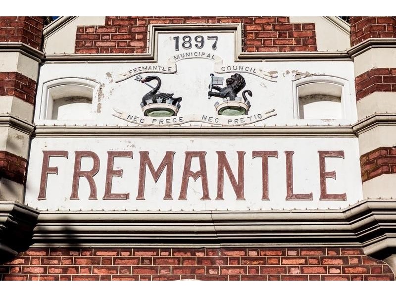 RS16, 2 Doepel Street, North Fremantle WA 6159