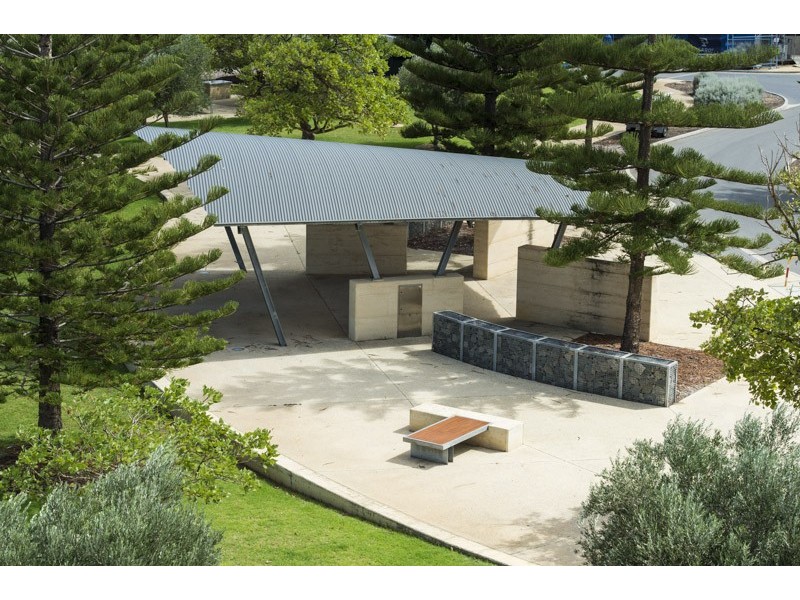 5A/2 Shoalwater Street, North Coogee WA 6163