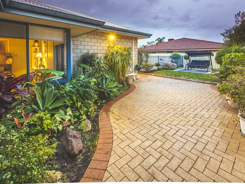 38 Draycott Loop, Canning Vale WA 6155