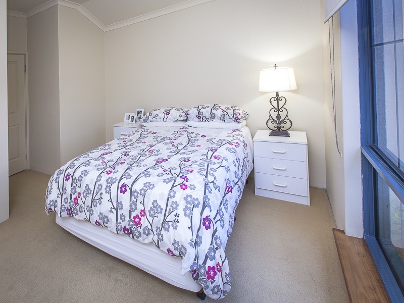 38 Draycott Loop, Canning Vale WA 6155