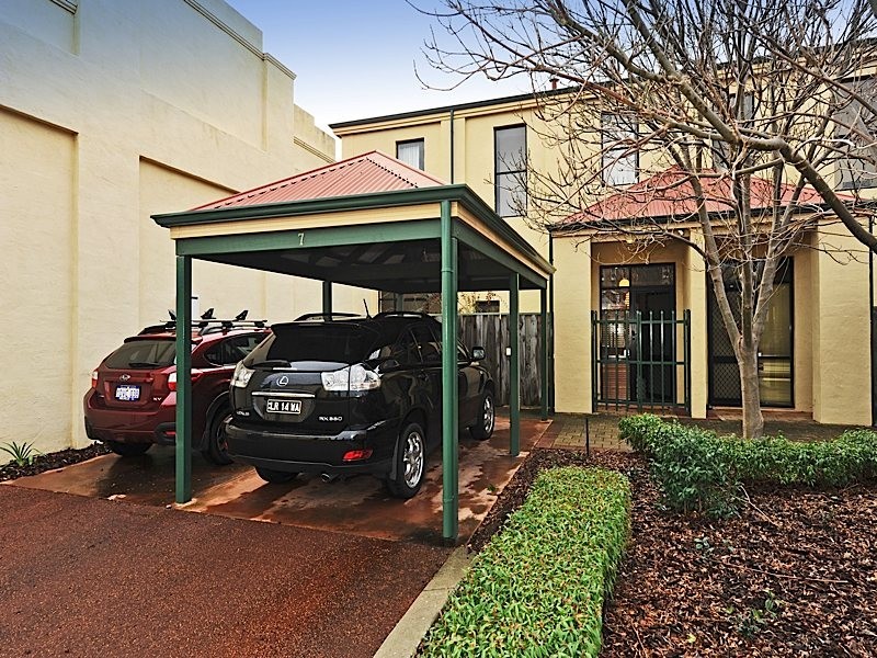 7/88 Hampton Road, Fremantle WA 6160
