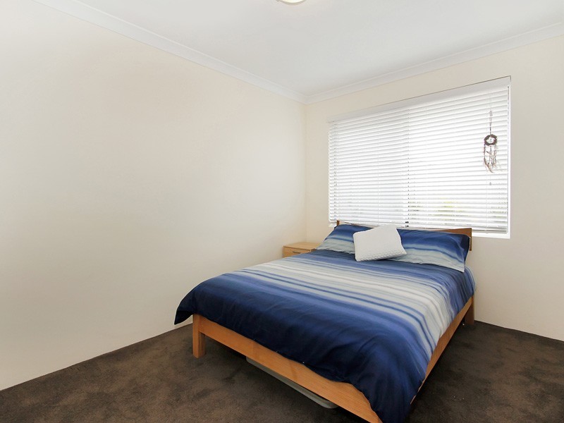 114 Piara Drive, Piara Waters WA 6112