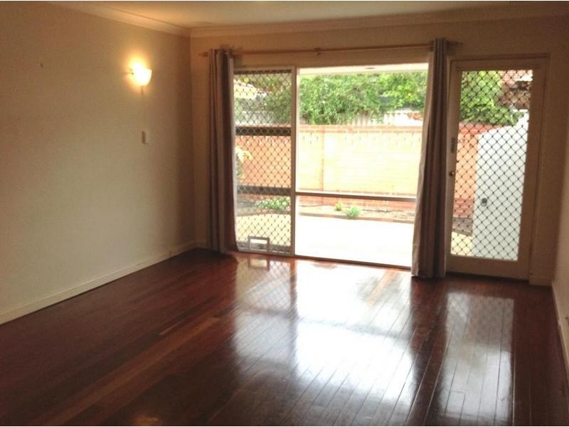 6/35 Hazel Street, Como WA 6152