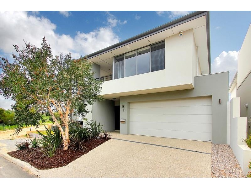 3 Breaksea Drive, North Coogee WA 6163