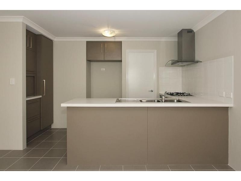 5 vickridge close, Beaconsfield WA 6162