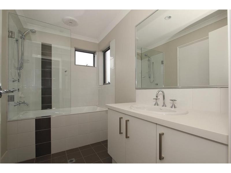 5 vickridge close, Beaconsfield WA 6162