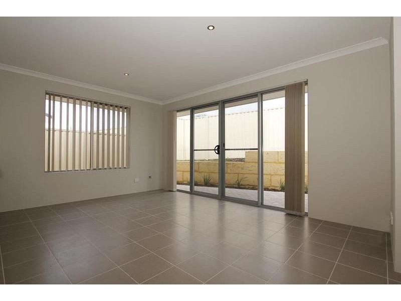 5 vickridge close, Beaconsfield WA 6162