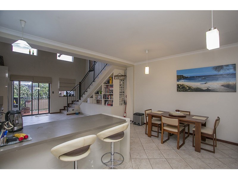 11/18 Strang Street, Beaconsfield WA 6162