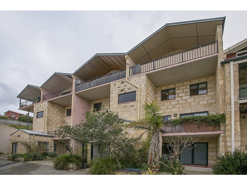 11/18 Strang Street, Beaconsfield WA 6162