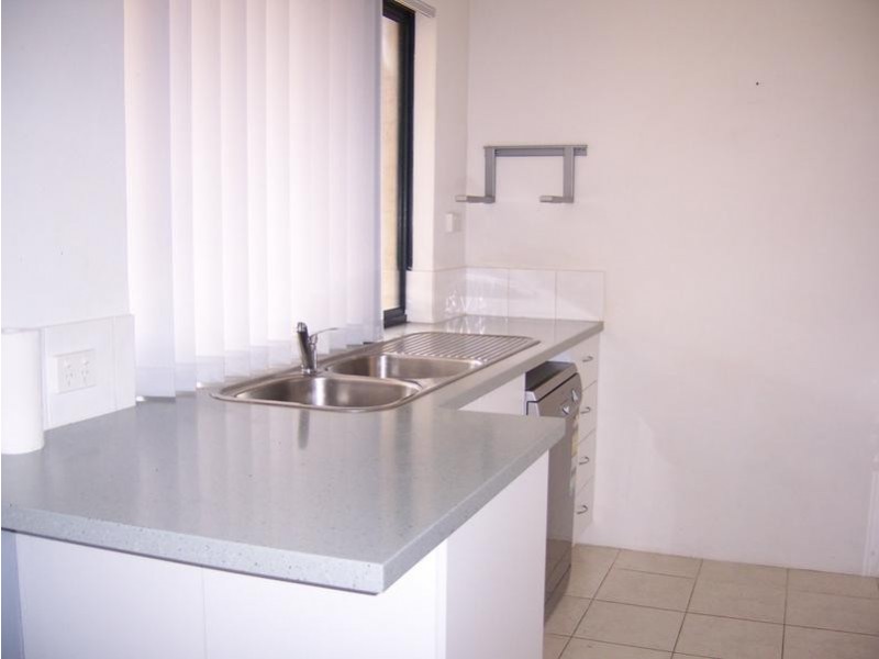 6/35 Barfield Road, Hammond Park WA 6164