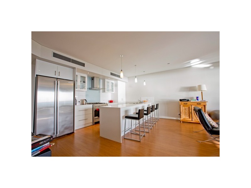 11/52 Rollinson Road, North Coogee WA 6163