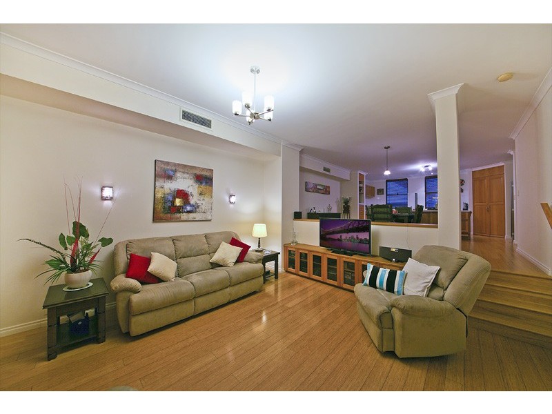 7/4 Hicks Street, North Fremantle WA 6159