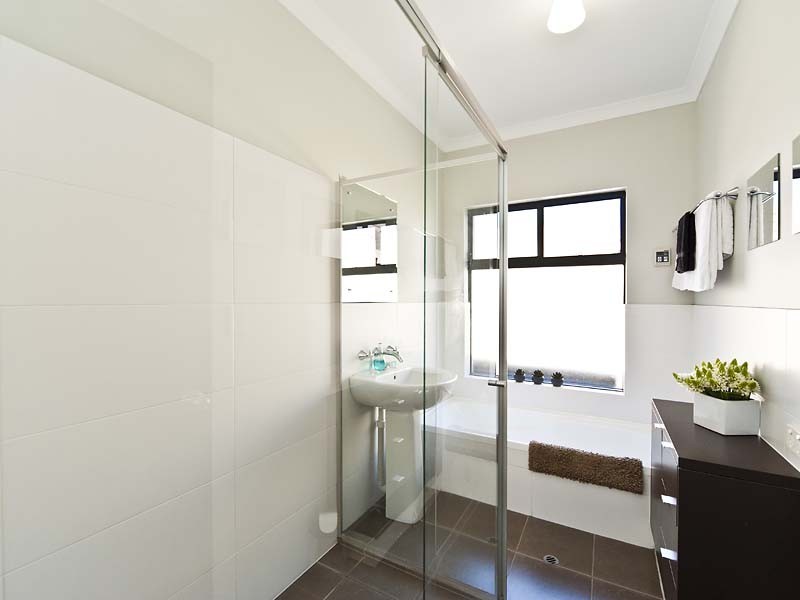 2/33A Montreal Street, Fremantle WA 6160